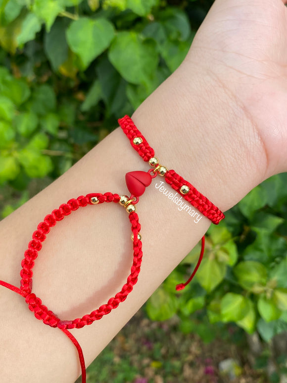 Red heart bracelet set