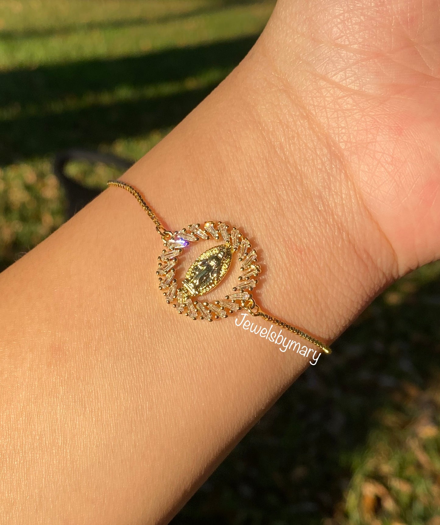 Virgencita diamond adjustable bracelet