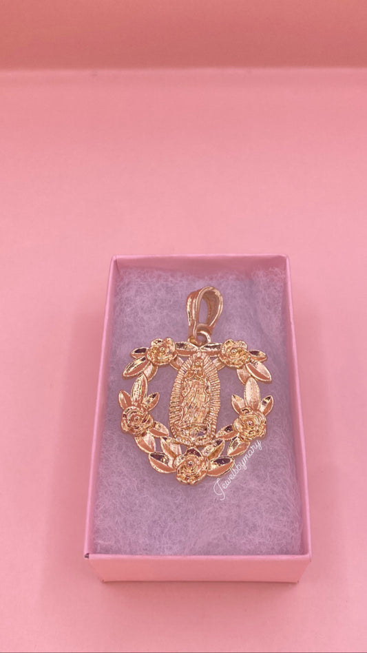 Gold Virgen pendent