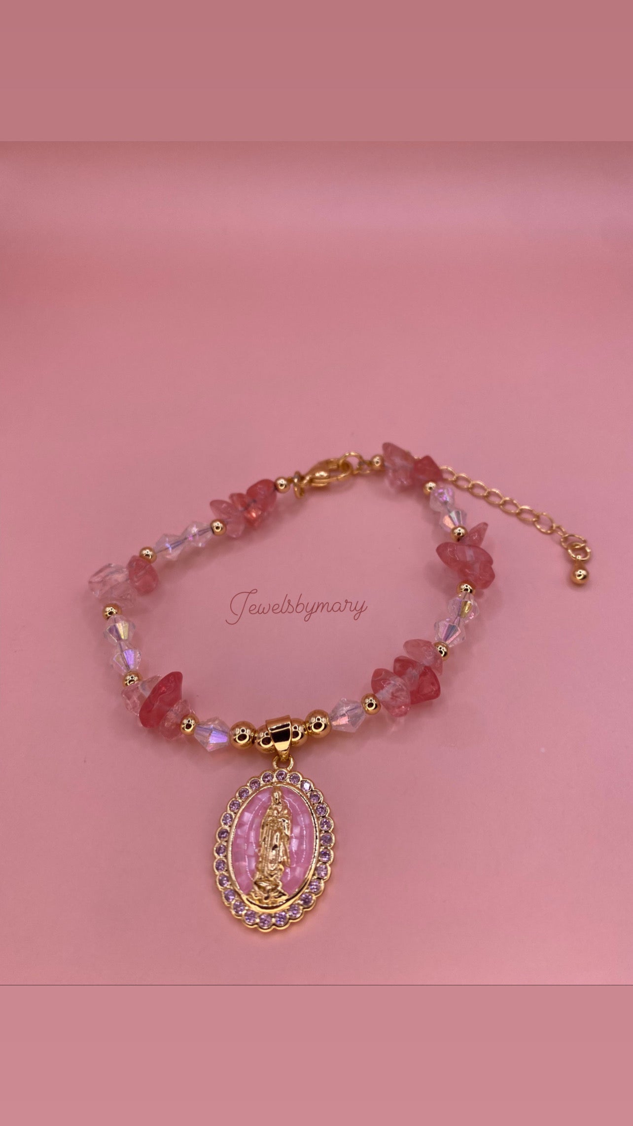 Pink crystal virgencita bracelet(2)