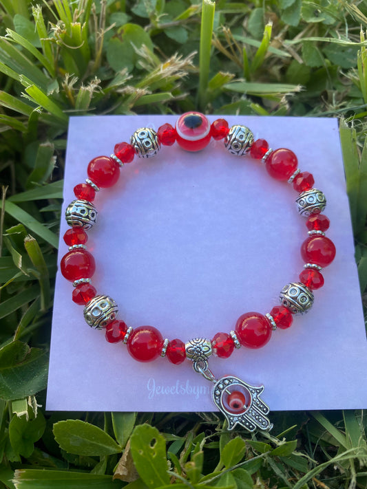 Red evil eye beaded bracelet