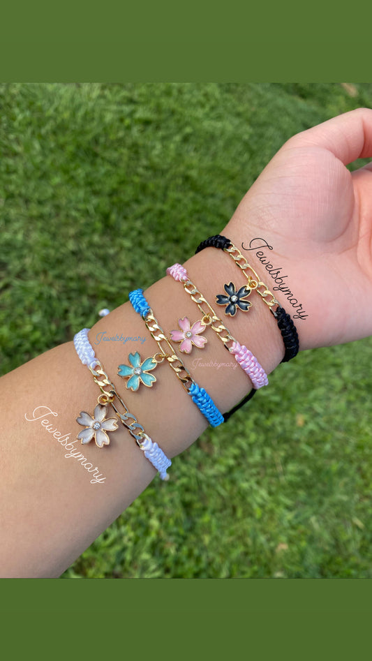 Flower bracelet