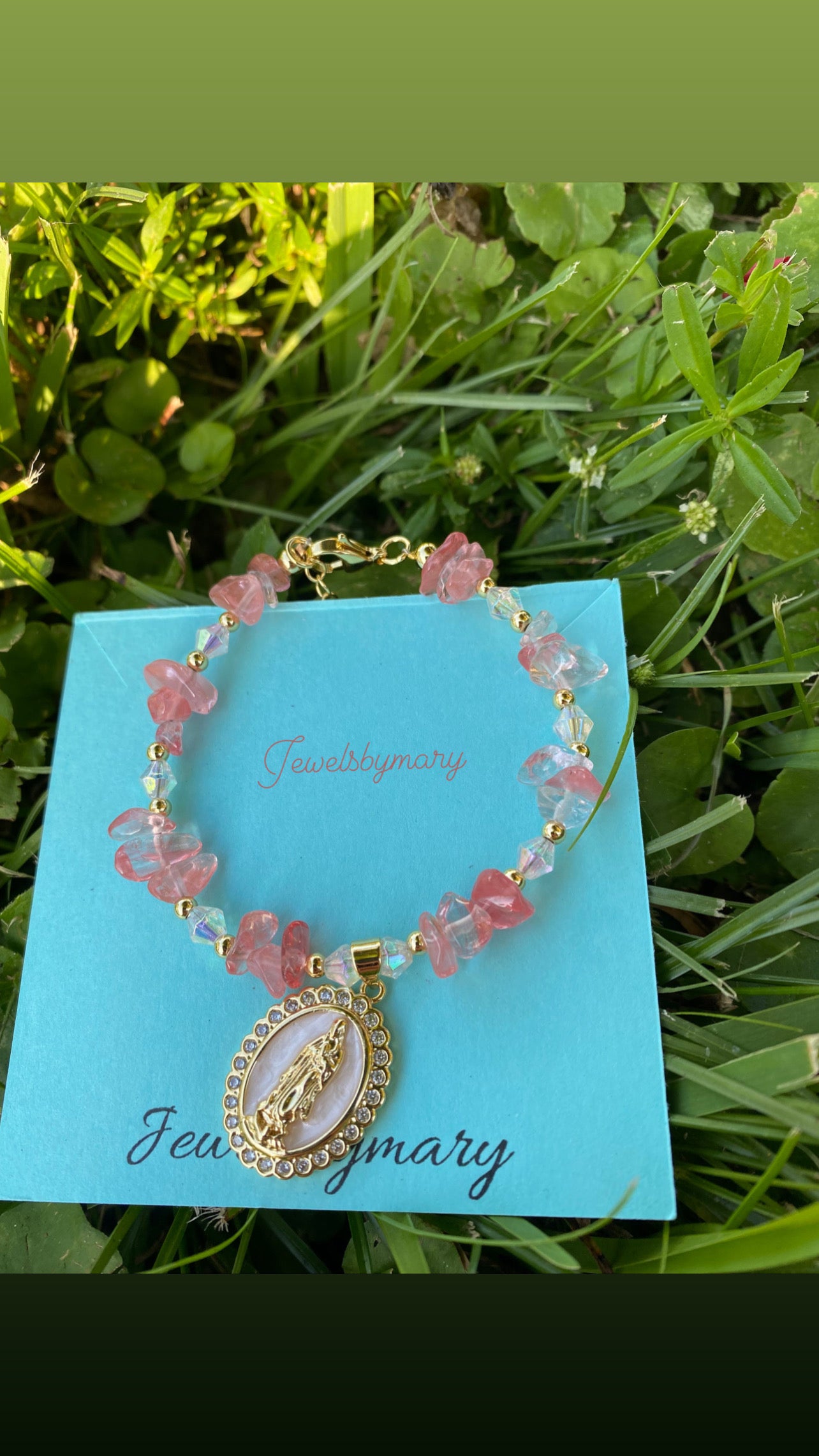 Pink crystal virgencita bracelet (1)